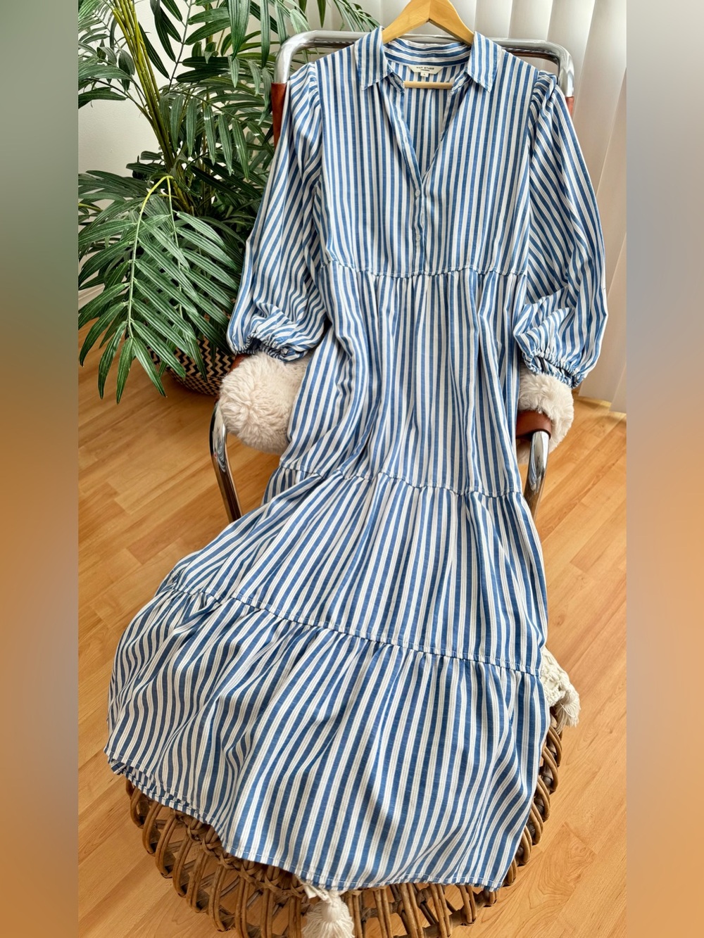 Max Studio Collared Striped Long Dress in Blue & White Size Large